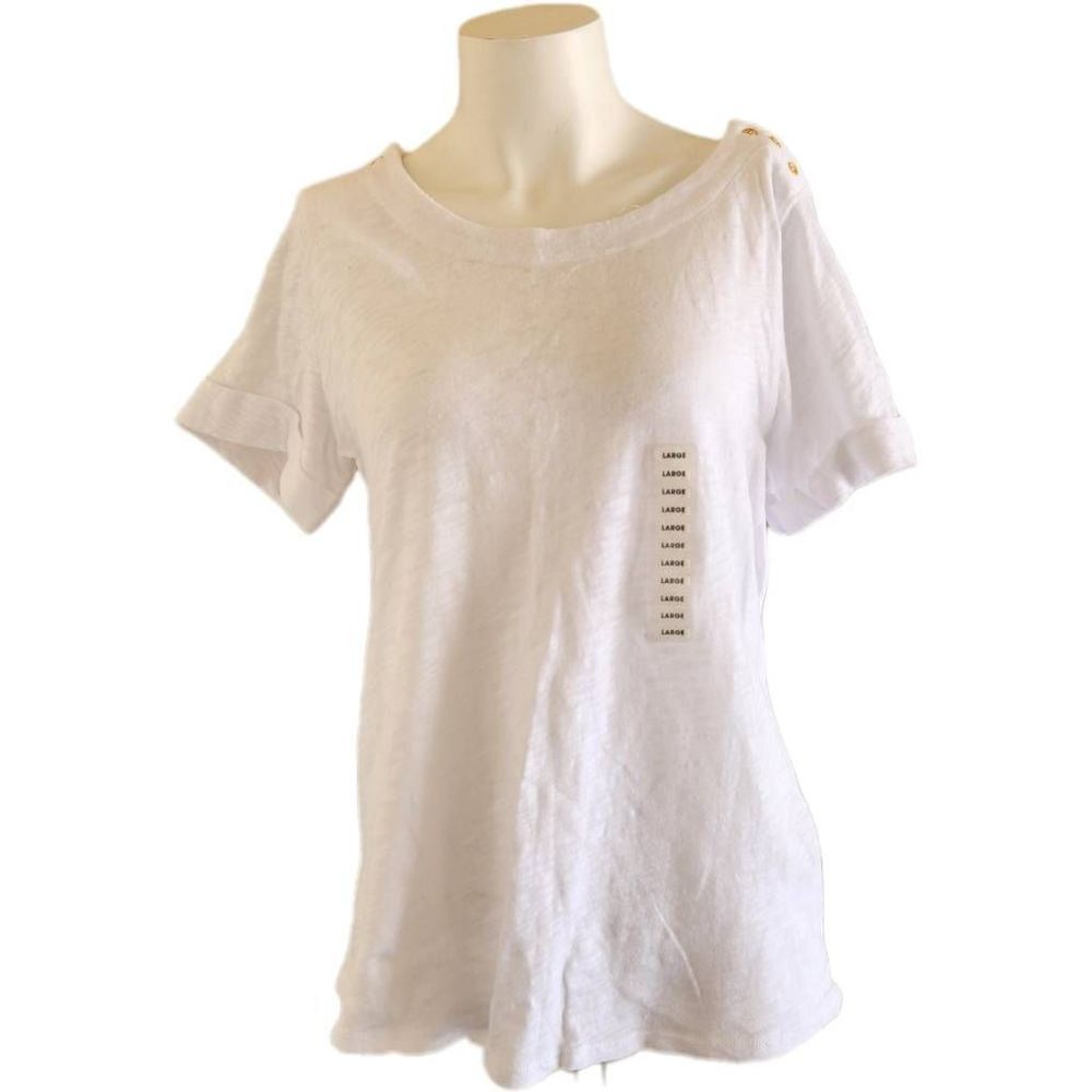 Chelsea & Theodore scoop neck tee shirt NWT white gold buttons short sleeve